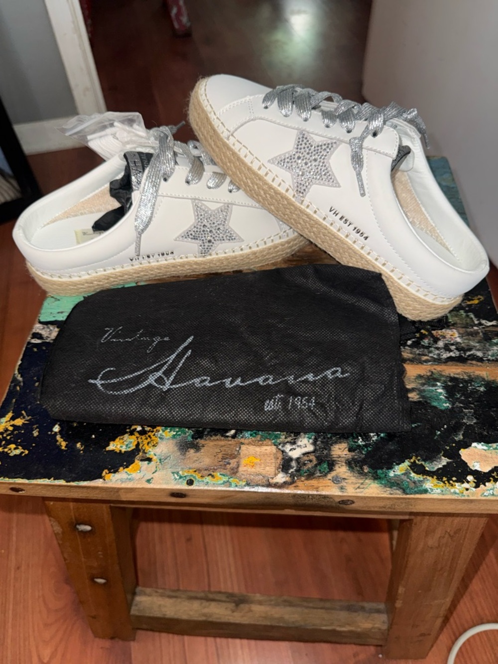 Vintage Havana White Sneakers with Crystal Star and Metallic Laces, Size 8.